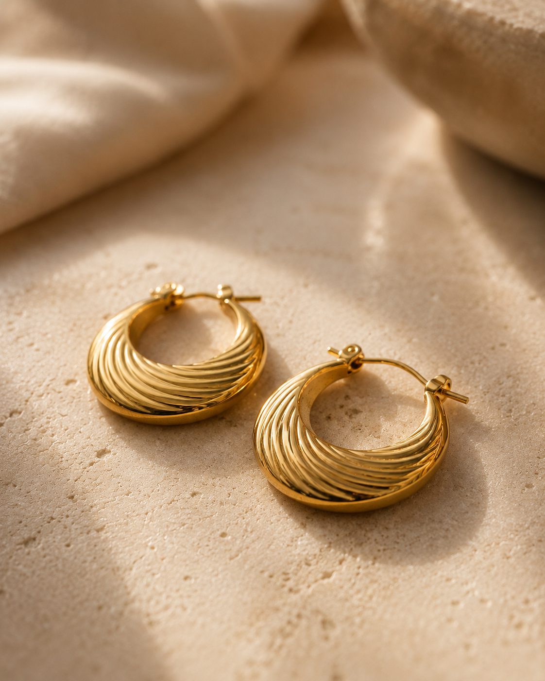 The Aurelia Hoops