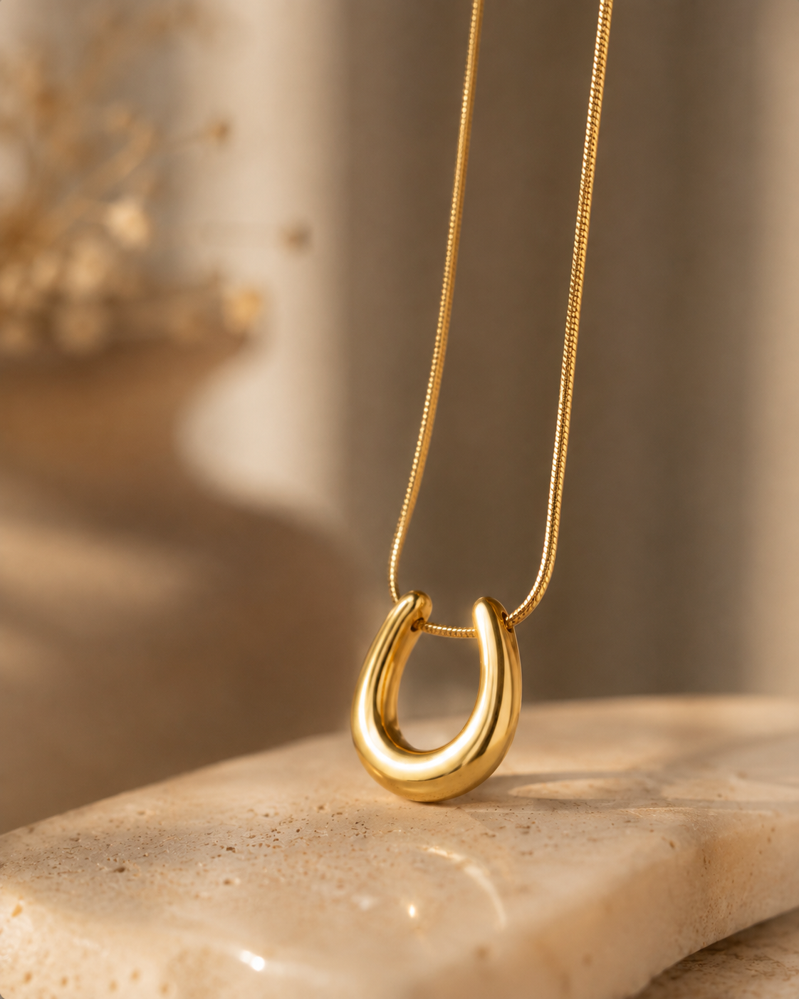 The Aurelia Pendant Necklace
