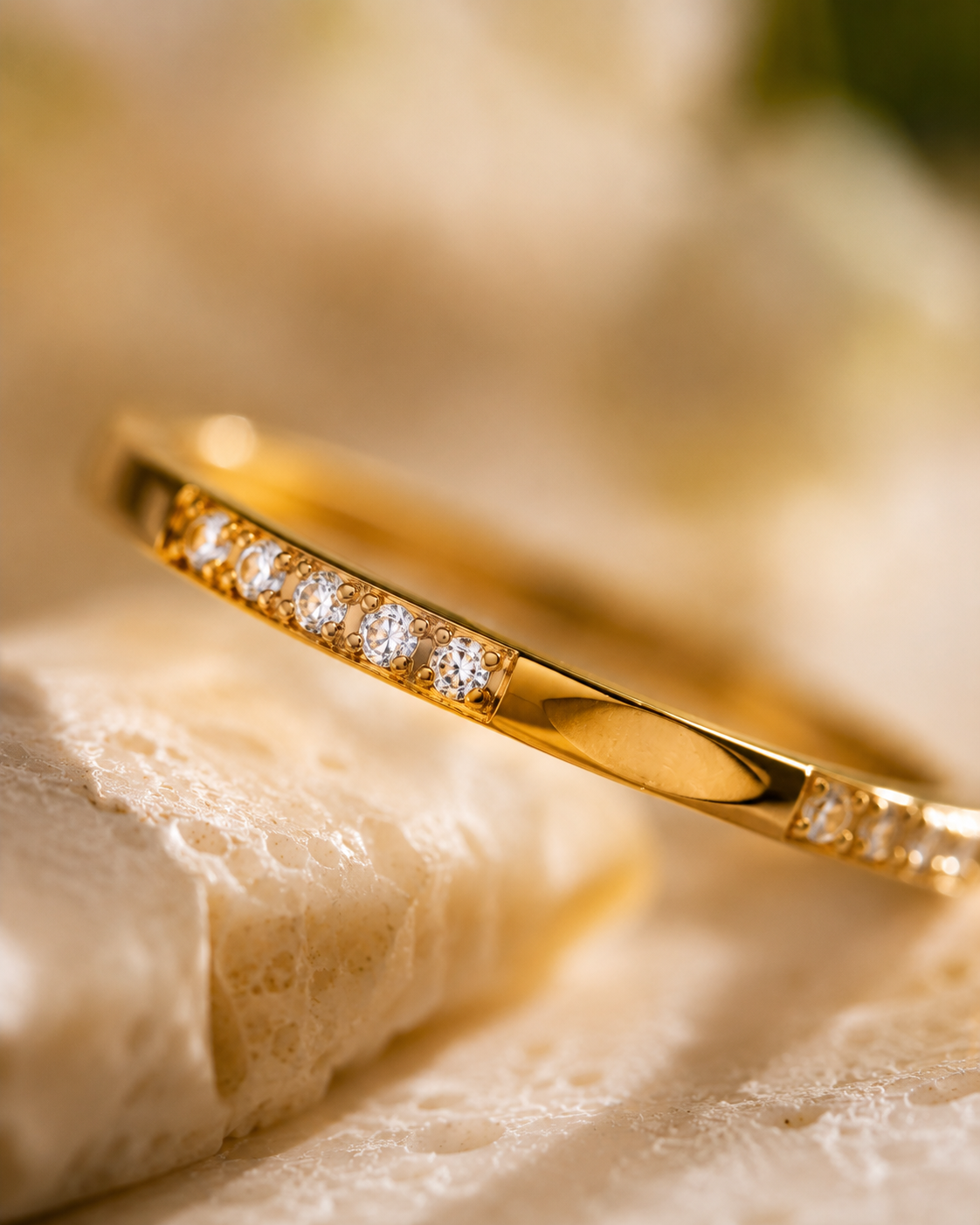 The Éclat Ring