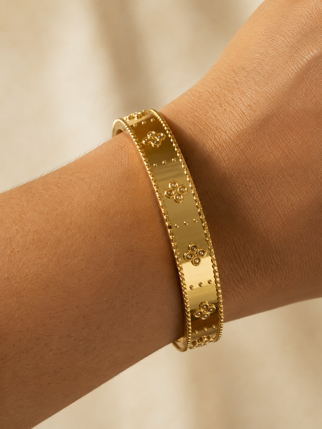 The Aurum Bracelet