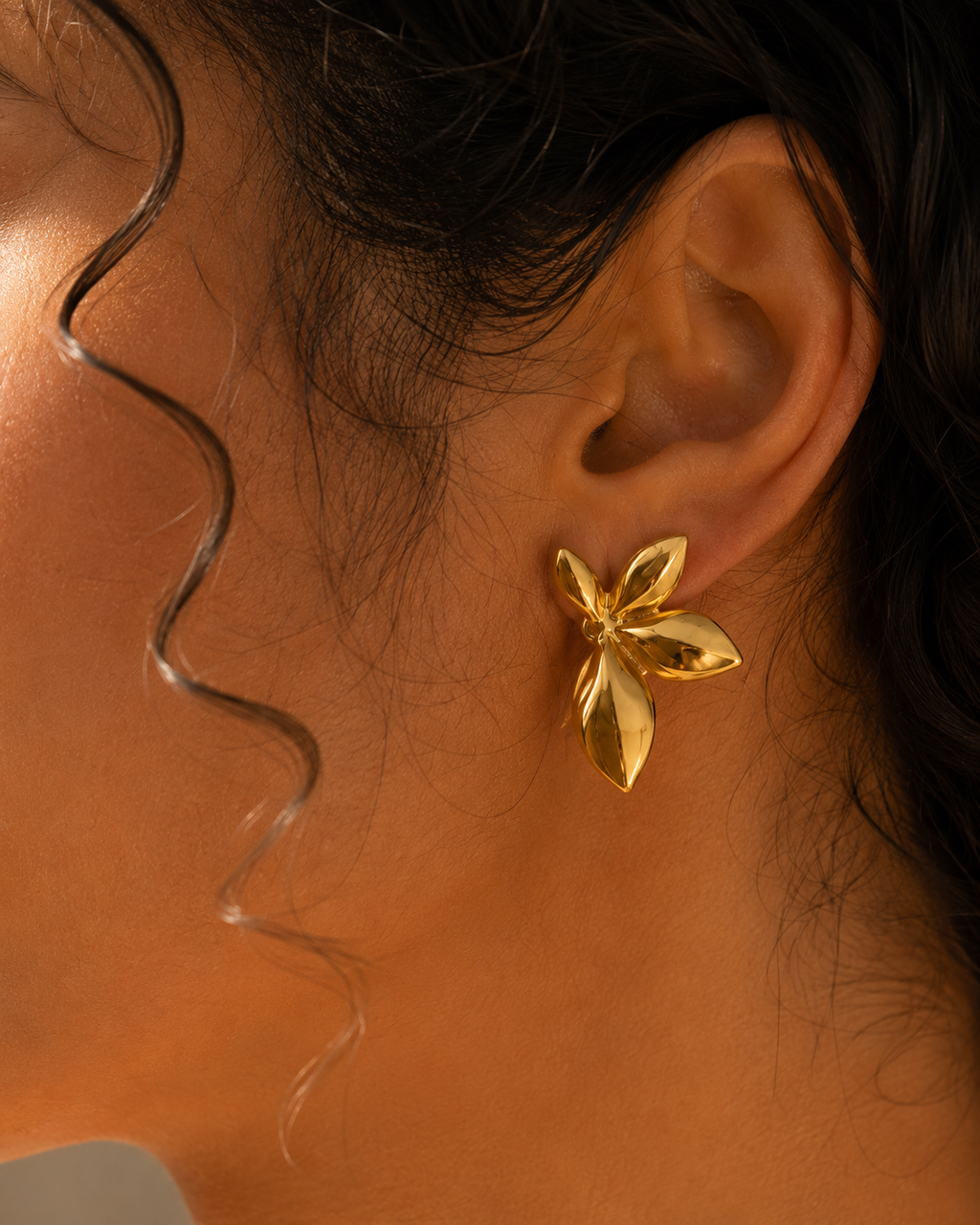 The Elia Earrings