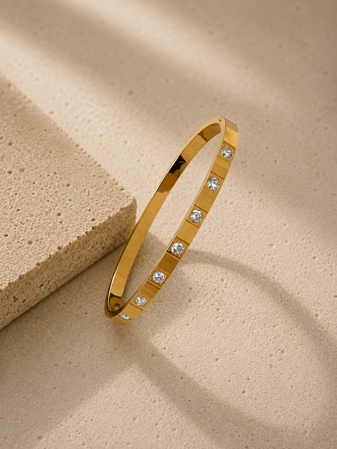 The Crystelle Cuff