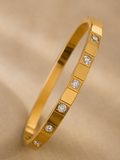 The Crystelle Cuff