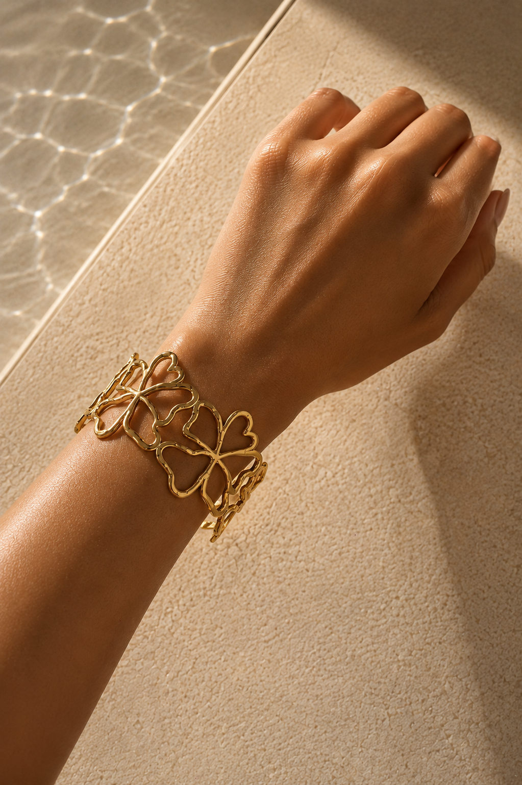 The Fleur de Coeur Cuff